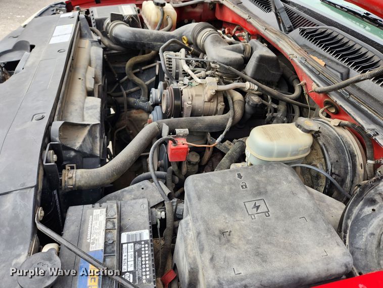 image for item KT9374 2005 Chevrolet Silverado 1500  pickup truck