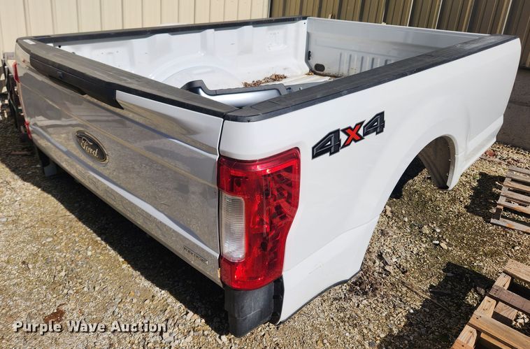 image for item KT9376 Ford  pickup truck bed
