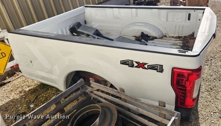 image for item KT9376 Ford  pickup truck bed