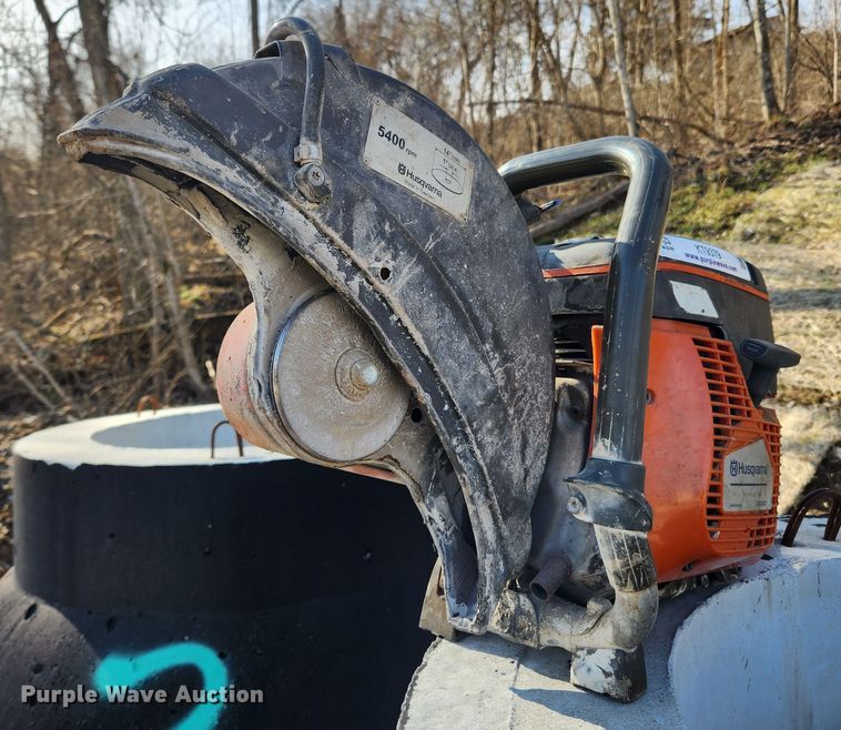 image for item KT9379 Husqvarna X-Torq K760  cut-off saw