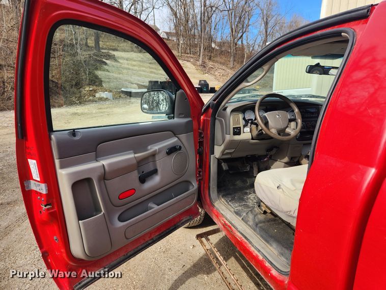 image for item KT9380 2004 Dodge Ram 1500  pickup truck
