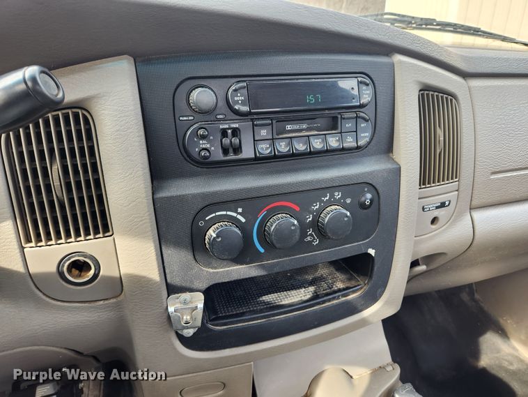 image for item KT9380 2004 Dodge Ram 1500  pickup truck