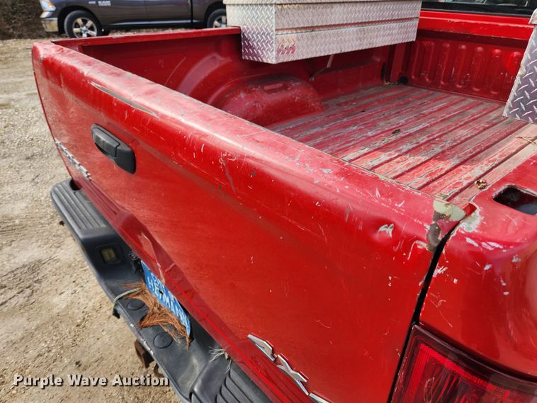 image for item KT9380 2004 Dodge Ram 1500  pickup truck