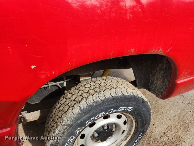 image for item KT9380 2004 Dodge Ram 1500  pickup truck