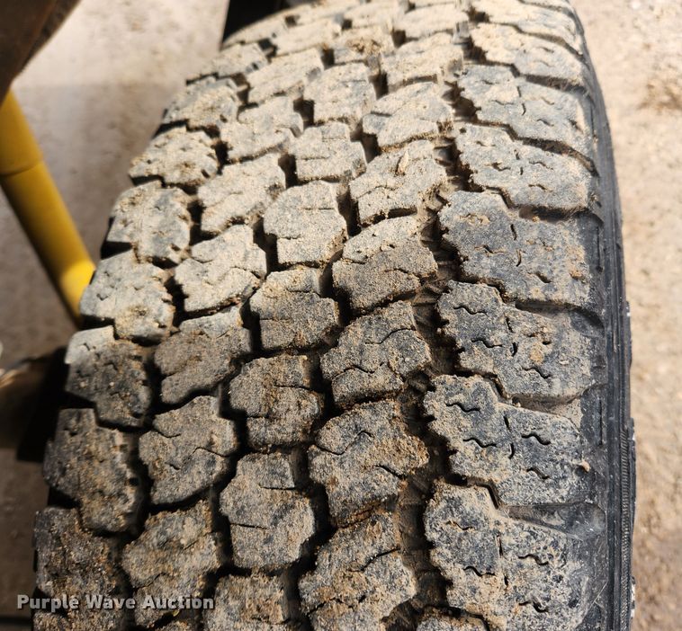 image for item KT9380 2004 Dodge Ram 1500  pickup truck