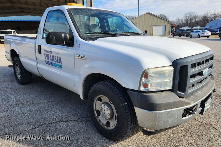 image for item KT9419 2007 Ford F250 Super Duty XL  pickup truck