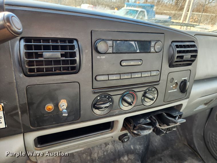 image for item KT9419 2007 Ford F250 Super Duty XL  pickup truck