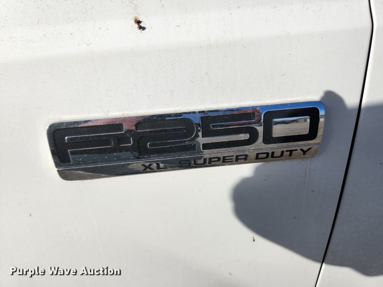 image for item KT9419 2007 Ford F250 Super Duty XL  pickup truck