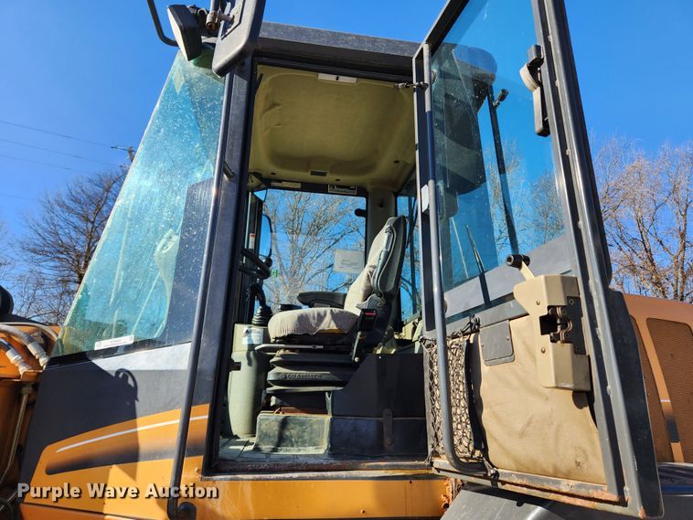 image for item KT9420 2005 Case 721D XT  wheel loader
