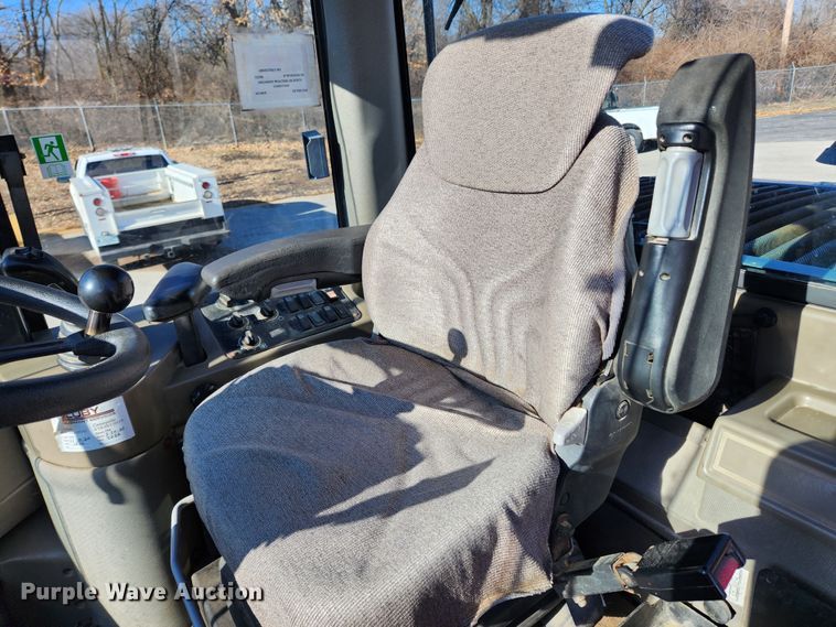 image for item KT9420 2005 Case 721D XT  wheel loader