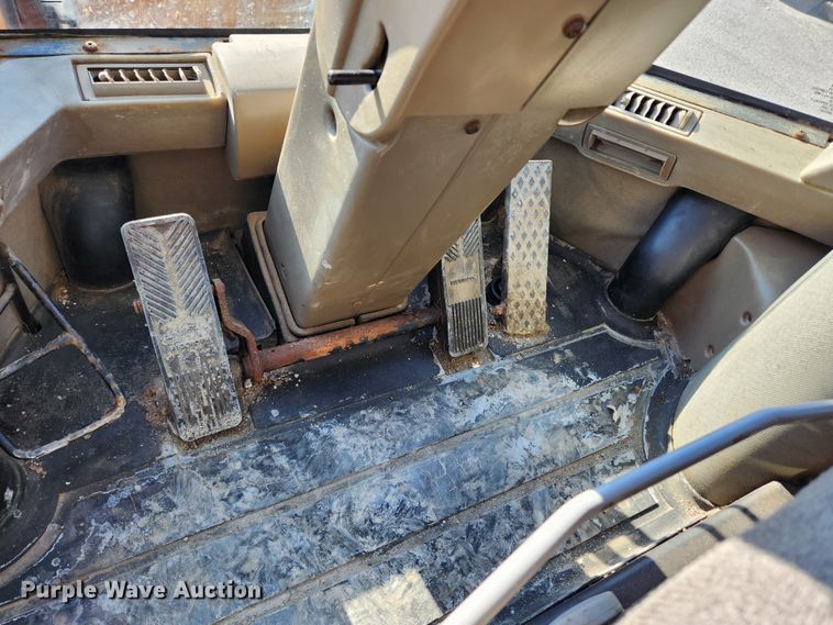 image for item KT9420 2005 Case 721D XT  wheel loader