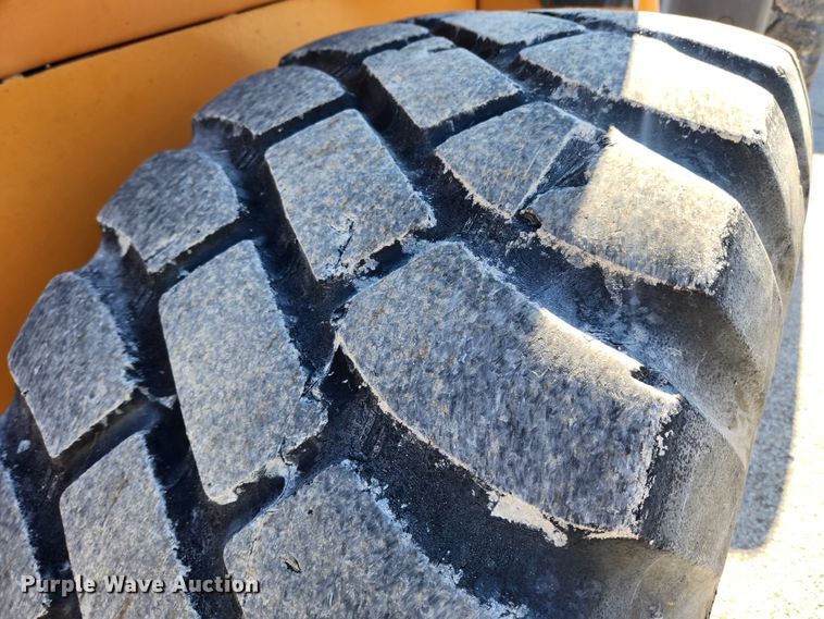 image for item KT9420 2005 Case 721D XT  wheel loader