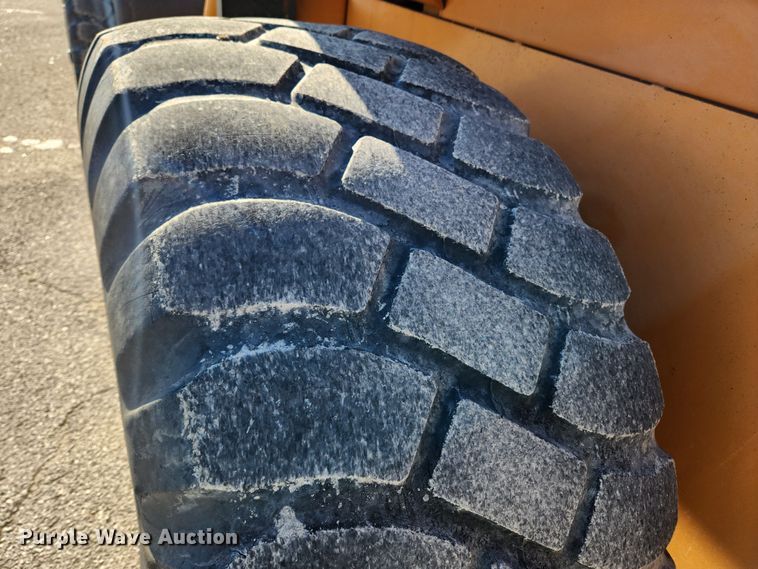 image for item KT9420 2005 Case 721D XT  wheel loader