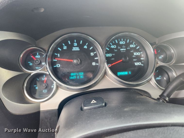 image for item KT9421 2008 Chevrolet Silverado 2500HD  Ext. Cab utility bed pickup truck