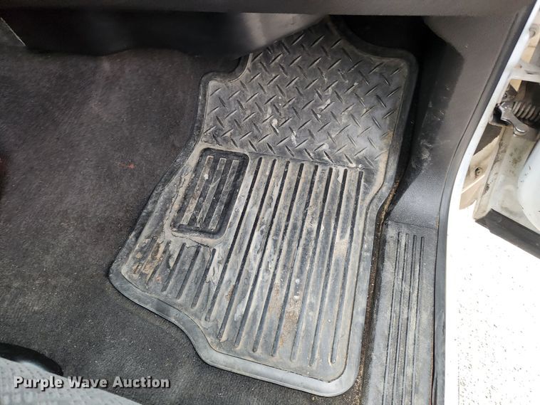 image for item KT9421 2008 Chevrolet Silverado 2500HD  Ext. Cab utility bed pickup truck