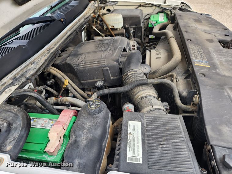 image for item KT9421 2008 Chevrolet Silverado 2500HD  Ext. Cab utility bed pickup truck