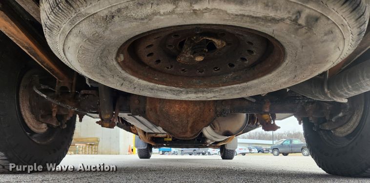 image for item KT9421 2008 Chevrolet Silverado 2500HD  Ext. Cab utility bed pickup truck