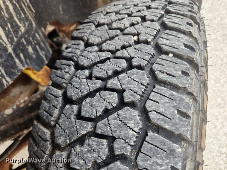 image for item KT9421 2008 Chevrolet Silverado 2500HD  Ext. Cab utility bed pickup truck