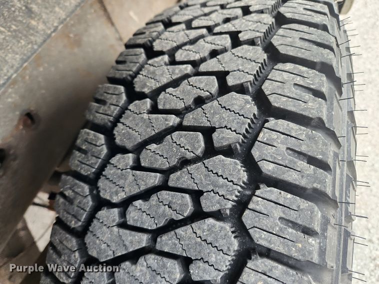 image for item KT9421 2008 Chevrolet Silverado 2500HD  Ext. Cab utility bed pickup truck