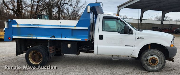 image for item KT9422 2003 Ford F550 Super Duty XL  dump truck