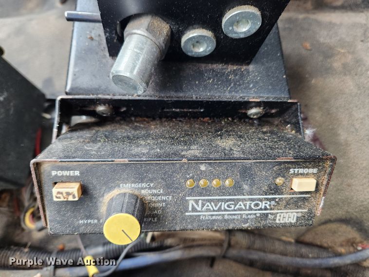 image for item KT9422 2003 Ford F550 Super Duty XL  dump truck