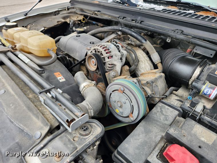 image for item KT9422 2003 Ford F550 Super Duty XL  dump truck