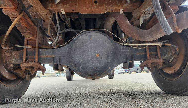 image for item KT9422 2003 Ford F550 Super Duty XL  dump truck