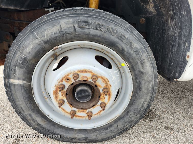 image for item KT9422 2003 Ford F550 Super Duty XL  dump truck