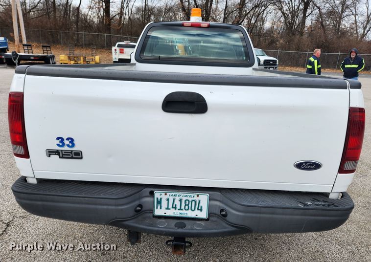 image for item KT9423 2003 Ford F150 XL  pickup truck