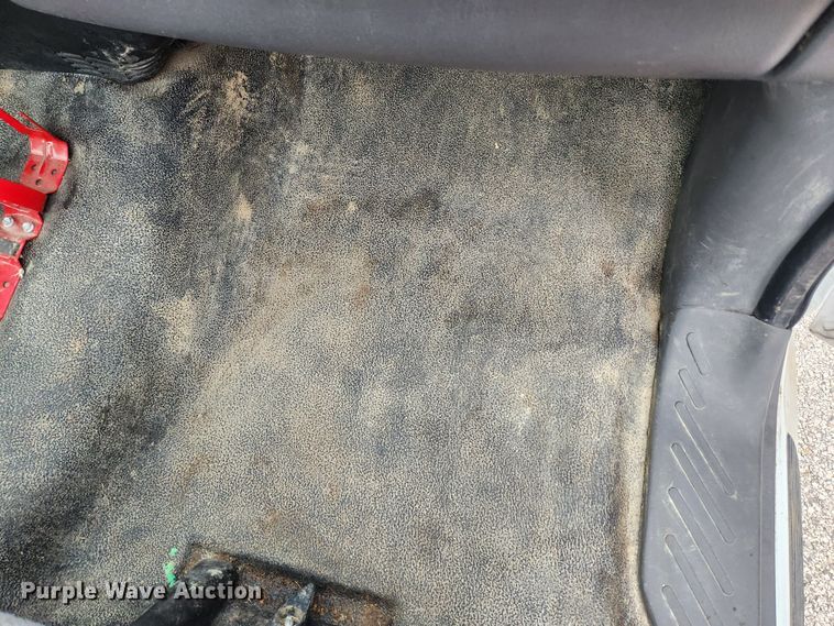 image for item KT9423 2003 Ford F150 XL  pickup truck