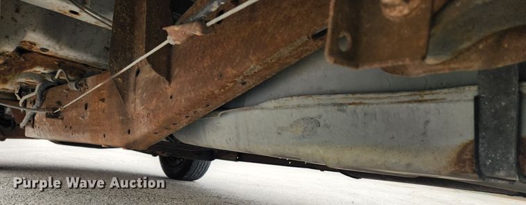 image for item KT9423 2003 Ford F150 XL  pickup truck