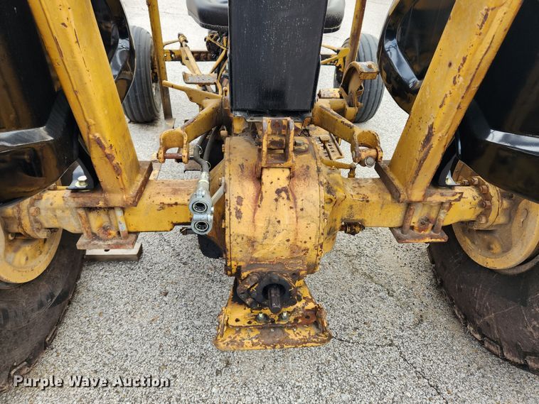 image for item KT9424 Ford 231  tractor