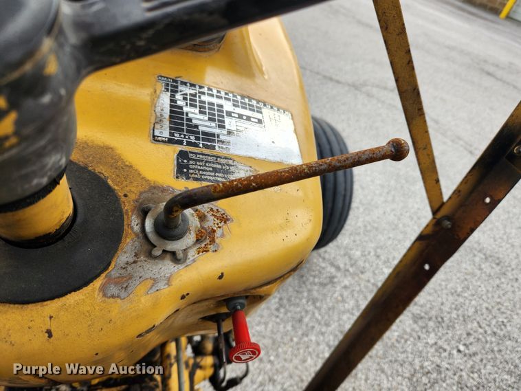 image for item KT9424 Ford 231  tractor