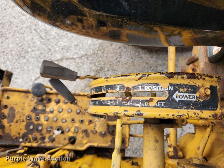 image for item KT9424 Ford 231  tractor