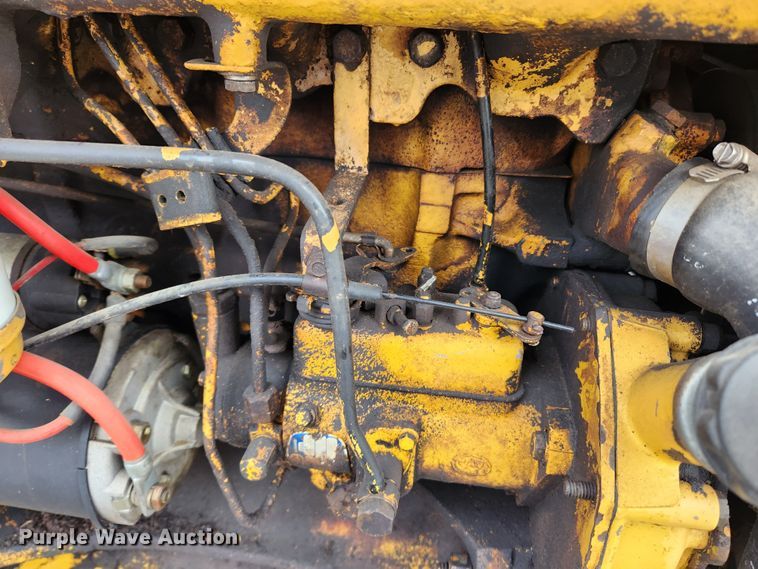 image for item KT9424 Ford 231  tractor