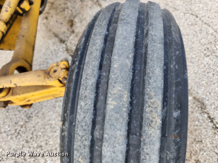 image for item KT9424 Ford 231  tractor