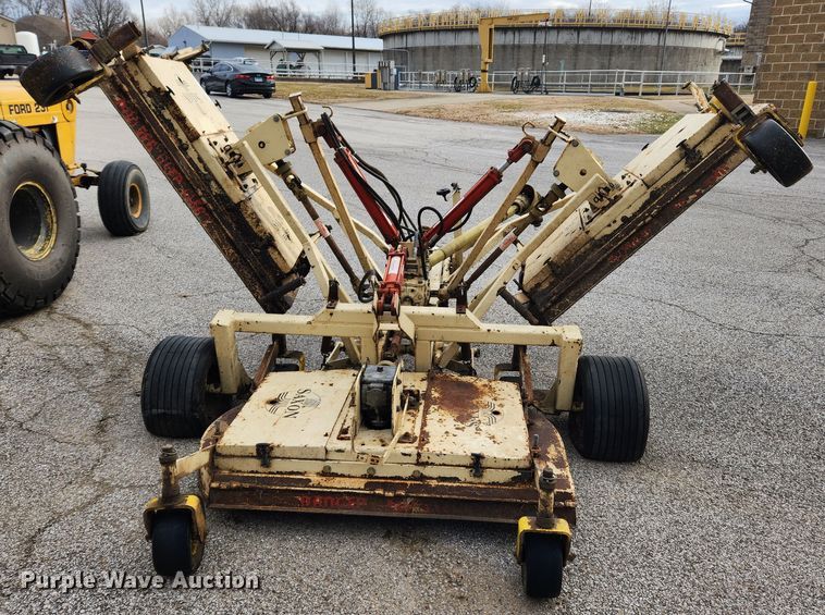 image for item KT9425 Saxon F11H 94  batwing finish mower