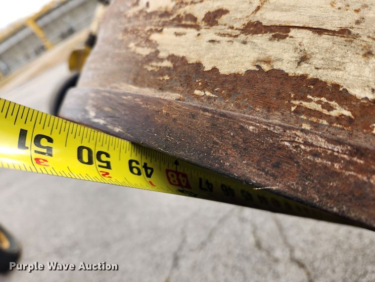 image for item KT9425 Saxon F11H 94  batwing finish mower