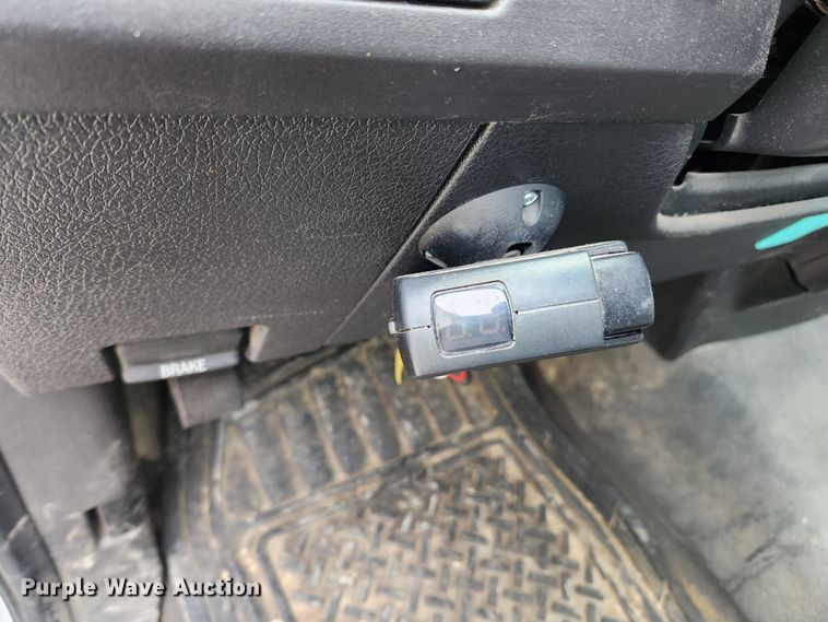 image for item KT9443 2012 Ford F150 XL  pickup truck