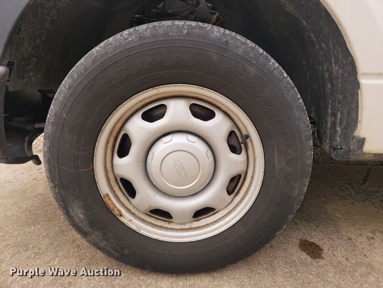 image for item KT9443 2012 Ford F150 XL  pickup truck