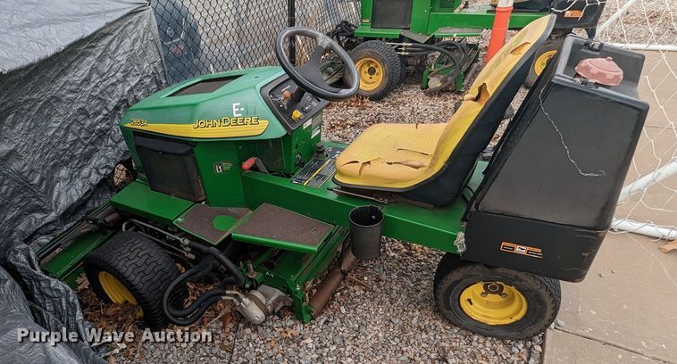 image for item LF9634 John Deere 2653A  reel mower