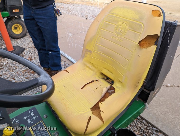 image for item LF9634 John Deere 2653A  reel mower