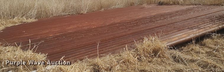 image for item LG9532 Approximately 46 oilfield pipes