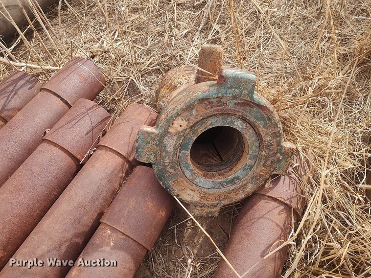 image for item LG9532 Approximately 46 oilfield pipes