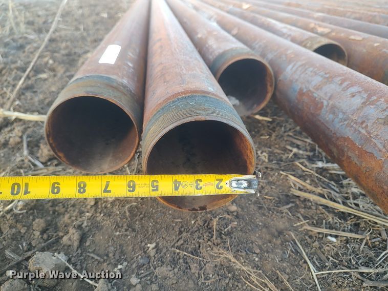 image for item LG9533 Approximately 43 oilfield pipes