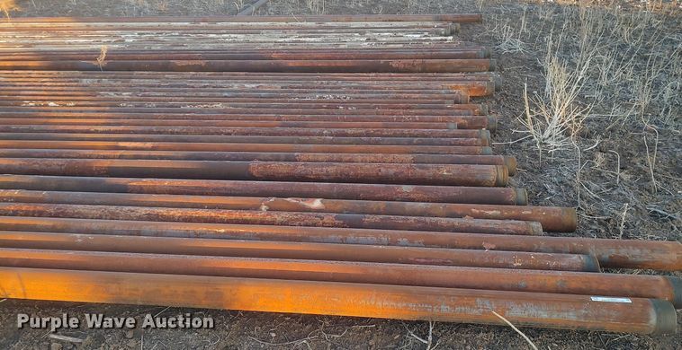 image for item LG9533 Approximately 43 oilfield pipes