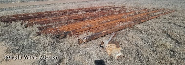 image for item LG9536 Approximately 47 oilfield pipes