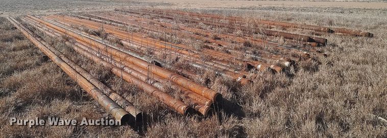 image for item LG9536 Approximately 47 oilfield pipes