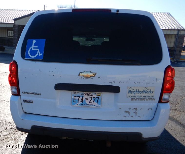 image for item LI9048 2008 Chevrolet Uplander  handicap accessible van