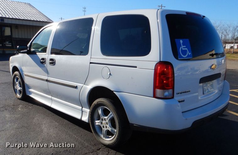 image for item LI9048 2008 Chevrolet Uplander  handicap accessible van